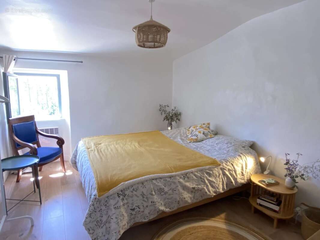 Maison à LA GARDE-FREINET