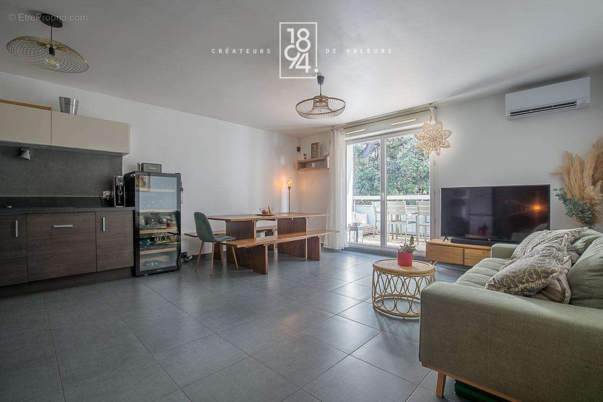 Appartement à MARSEILLE-13E