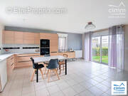 Maison à NOYAL-CHATILLON-SUR-SEICHE