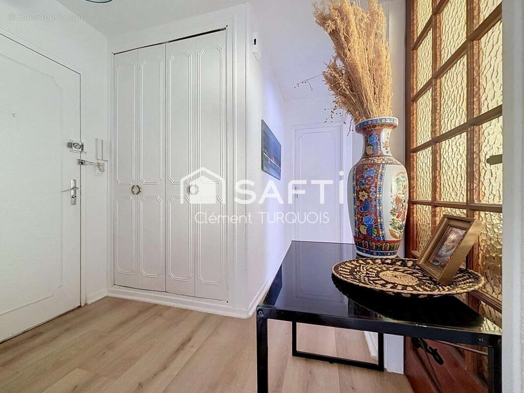 Appartement 84 m² à Tours  - photo 3
