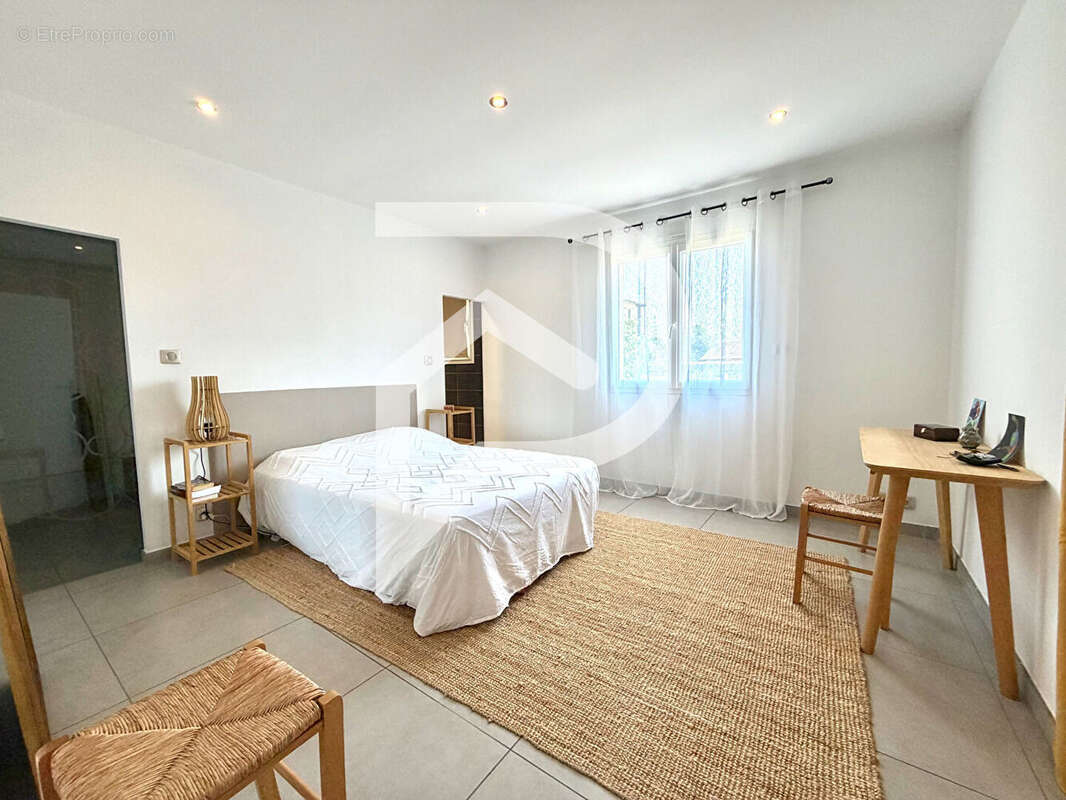 Maison Maslacq 7 pièces 175 m² - photo 8