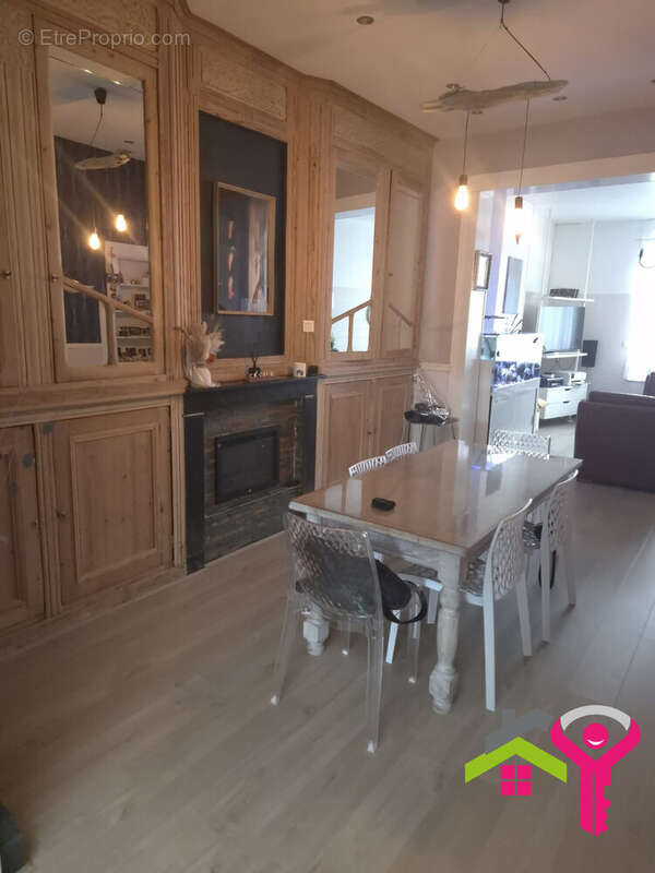 Maison à BRUAY-SUR-L'ESCAUT