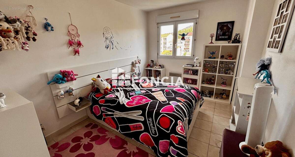 Appartement à SIX-FOURS-LES-PLAGES