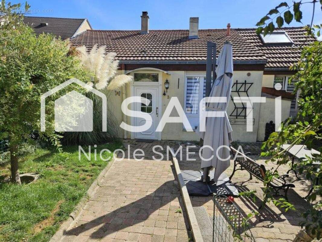 Photo 1 - Maison à BRIEY