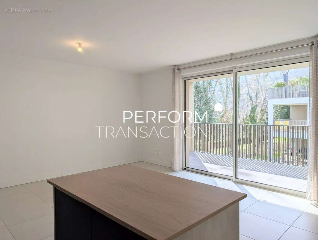Appartement à CLAIX