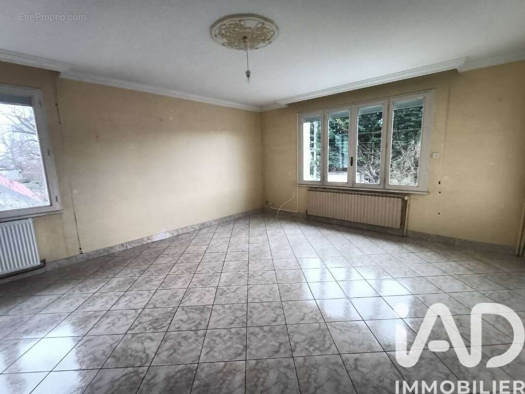 Photo 5 - Maison à BRUGHEAS