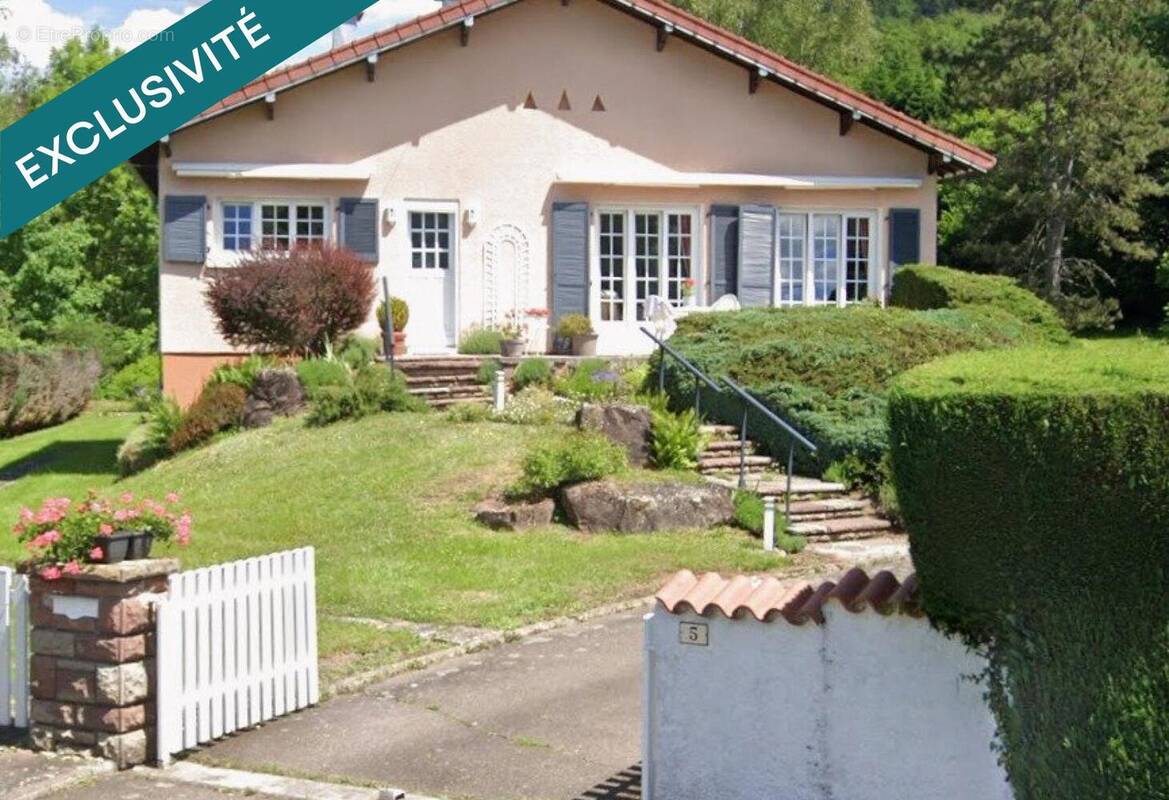 Photo 1 - Maison à PLANCHER-BAS