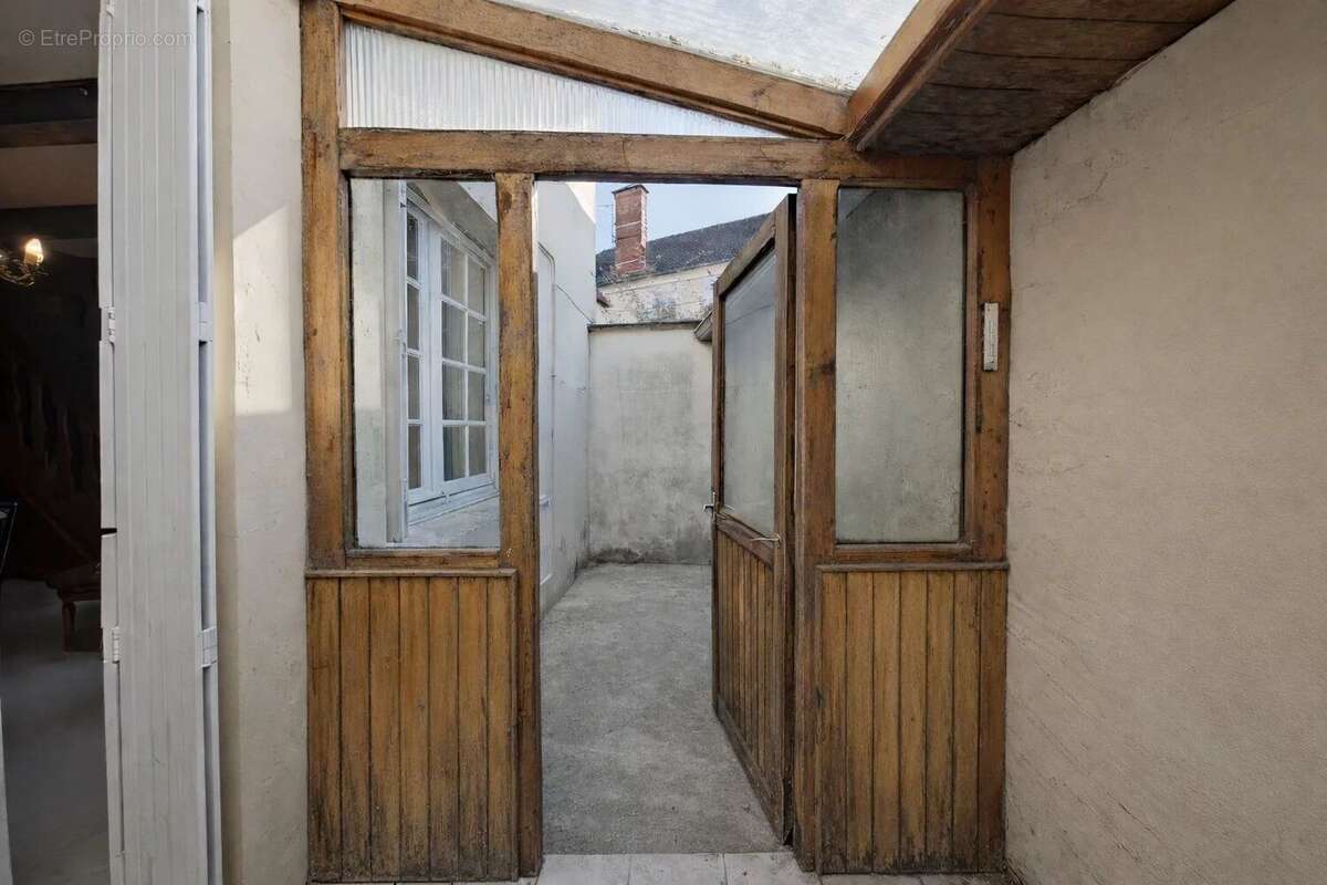 Maison à GOURDON