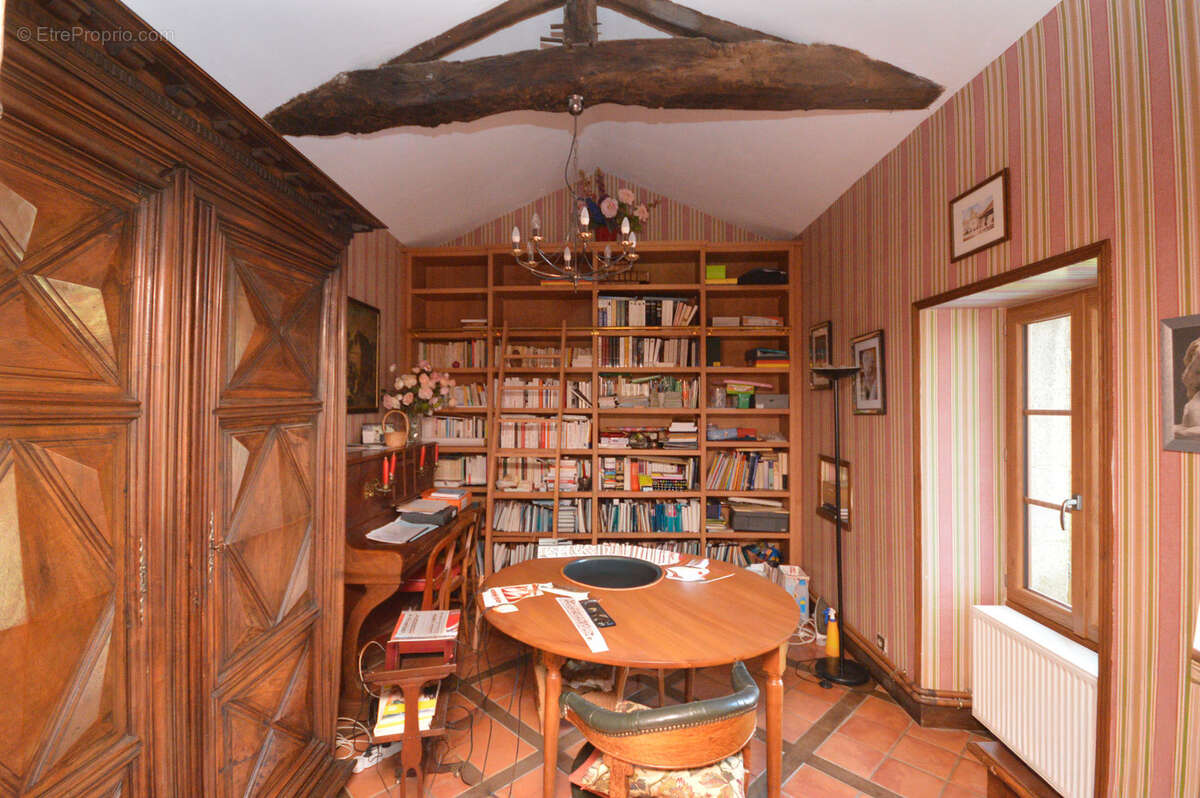 Maison à SAINTE-FLORENCE