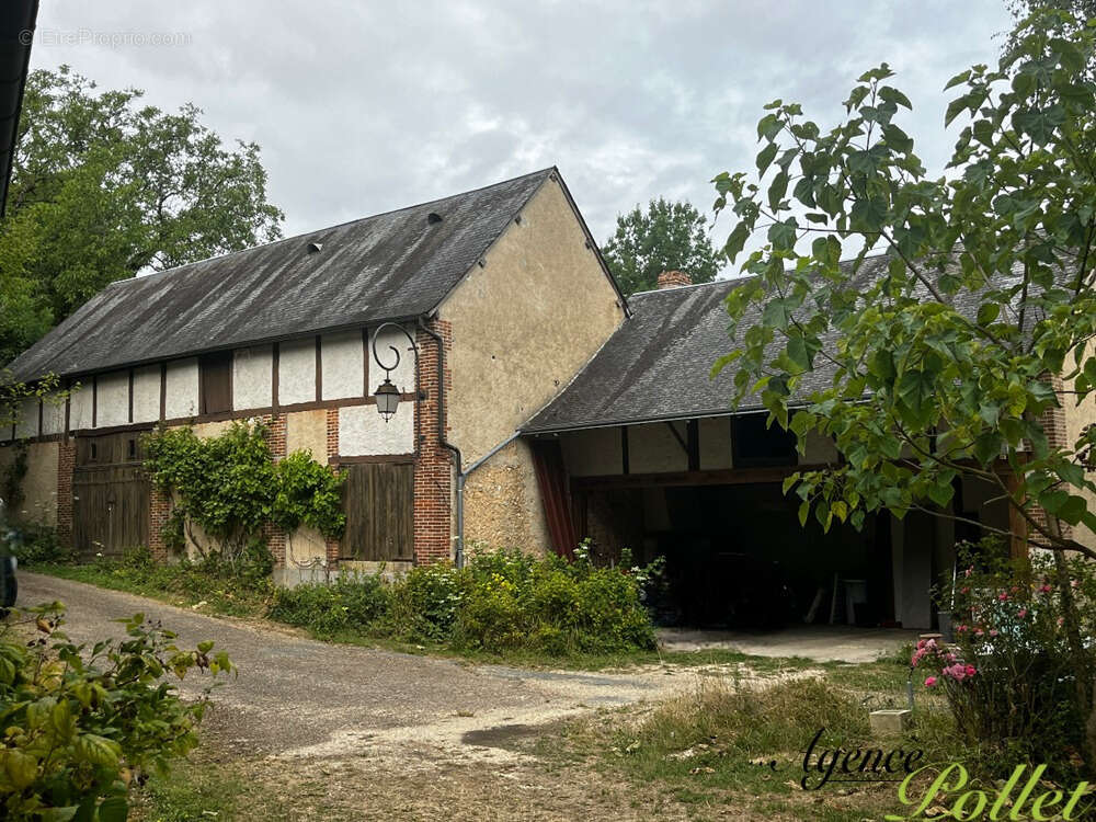 Propriété 9,5 ha : maisons, moulin, dépendances, 3 étangs - photo 17