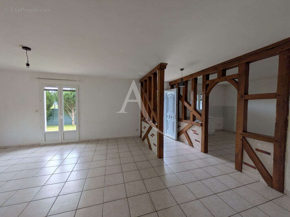 Maison à ONZAIN