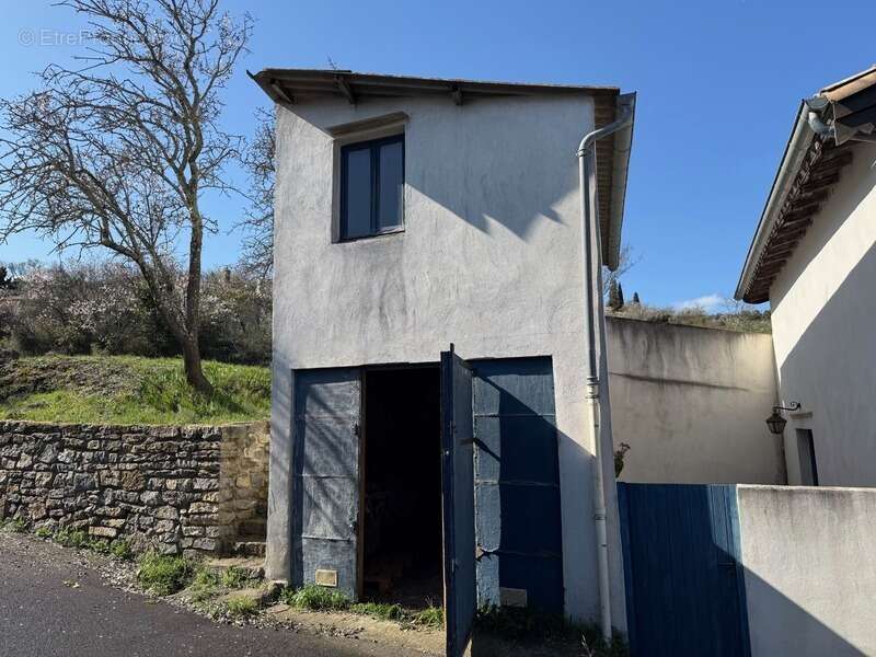 Maison à CASCASTEL-DES-CORBIERES