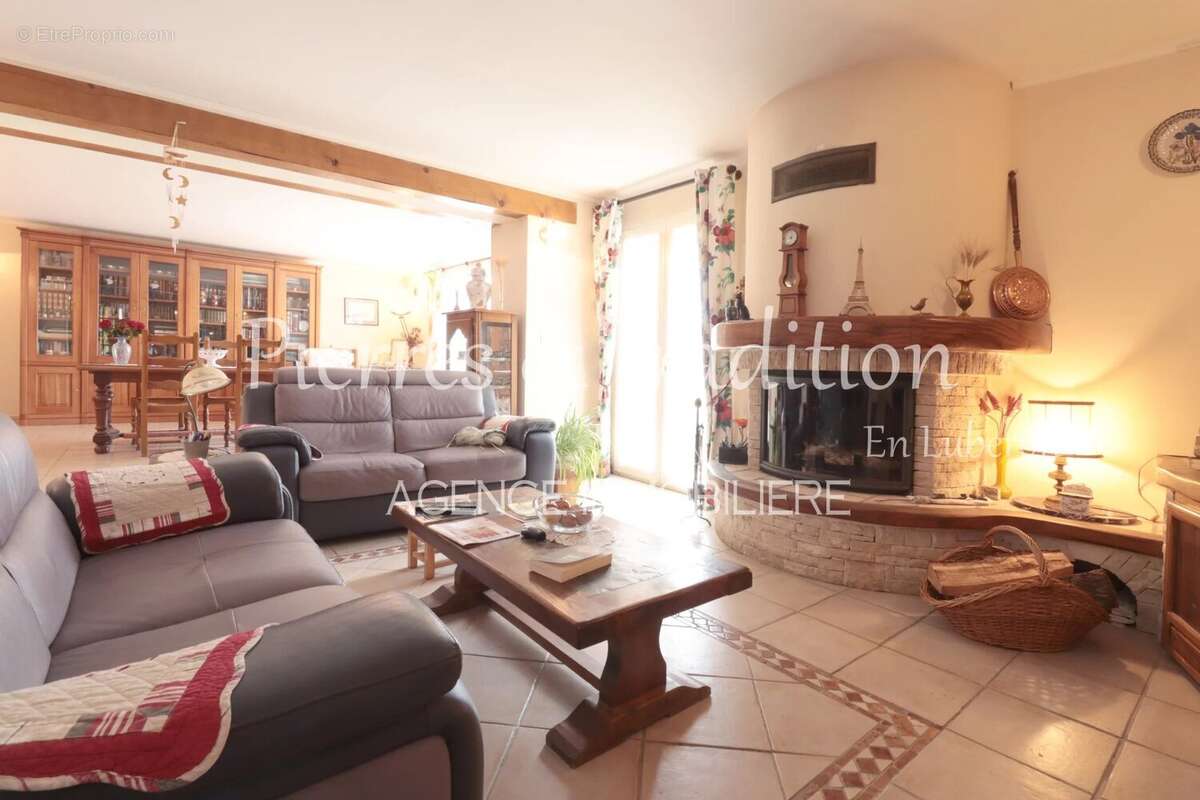 Maison à SAINT-MARTIN-DE-CASTILLON