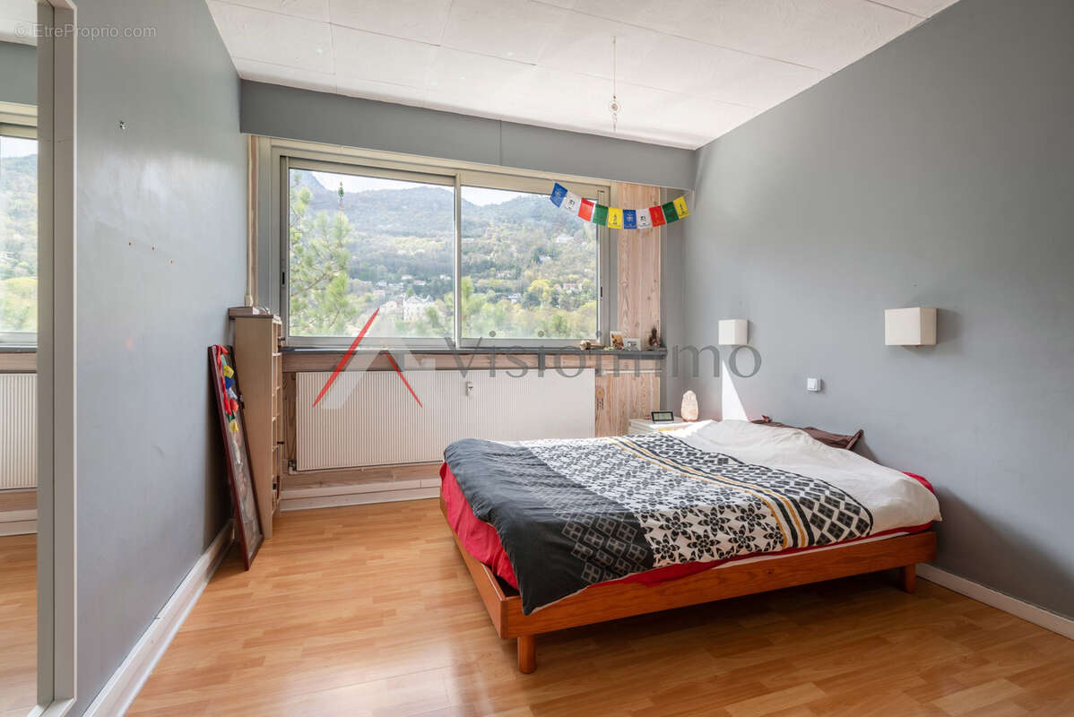 Appartement à SEYSSINET-PARISET