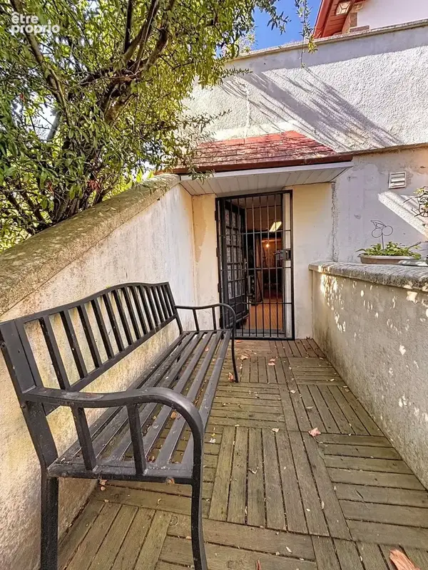  À VENDRE – Maison familiale de 198M² avec terrain de 1143 m² à Longueville, à 5 km de Granville et 3 km des plages - photo 14