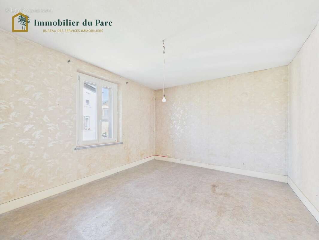 Maison à AUDINCOURT