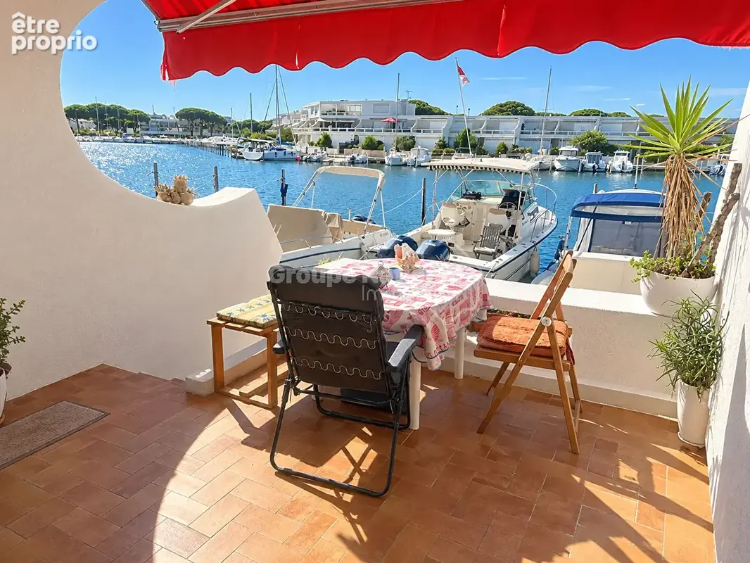 Marina rez-de-chaussée plan d'eau devant - photo 2