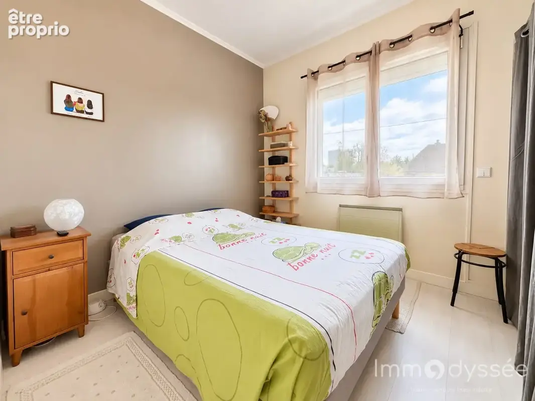 Appartement 5 pièces 86 m² à vendre à Pontault-Combault (77340) - photo 4