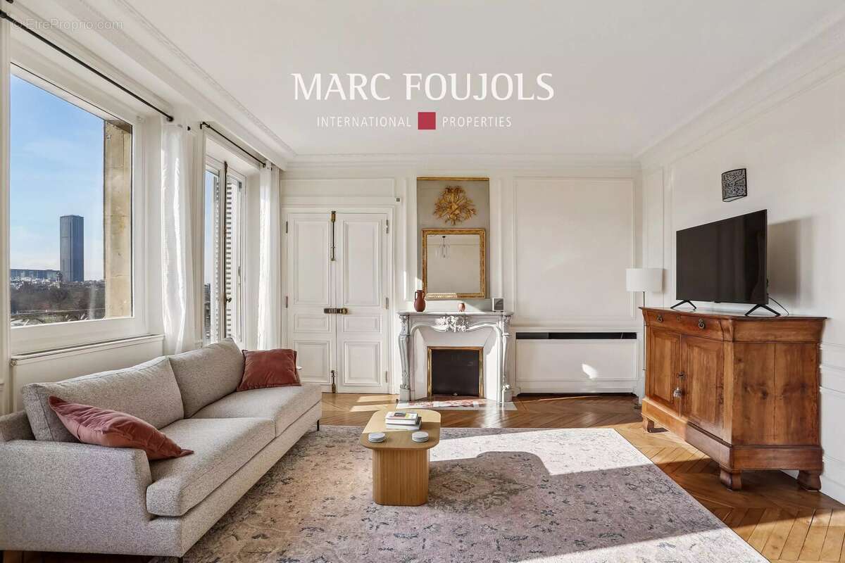 Appartement à PARIS-6E