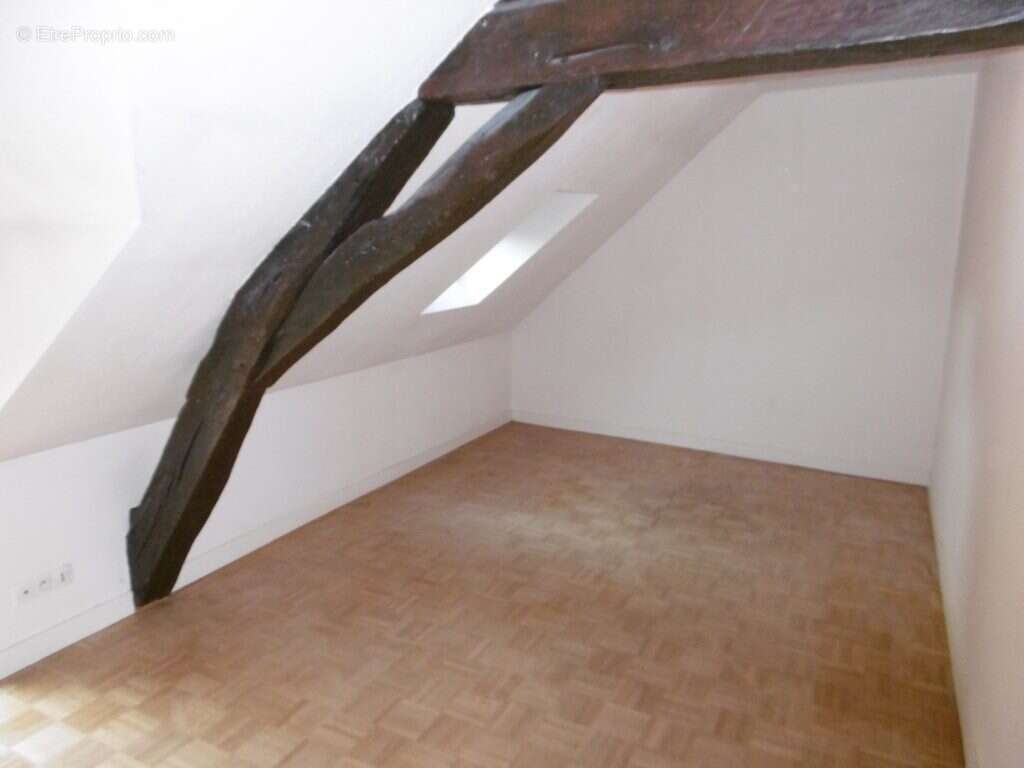 Appartement 68 m² à Orleans  - photo 4