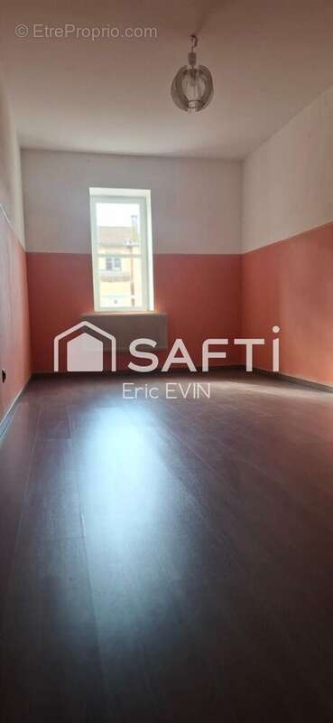 Photo 4 - Appartement à ROMANS-SUR-ISERE