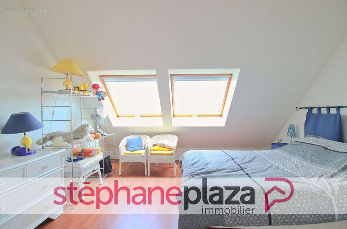 Maison à NOYAL-SUR-VILAINE