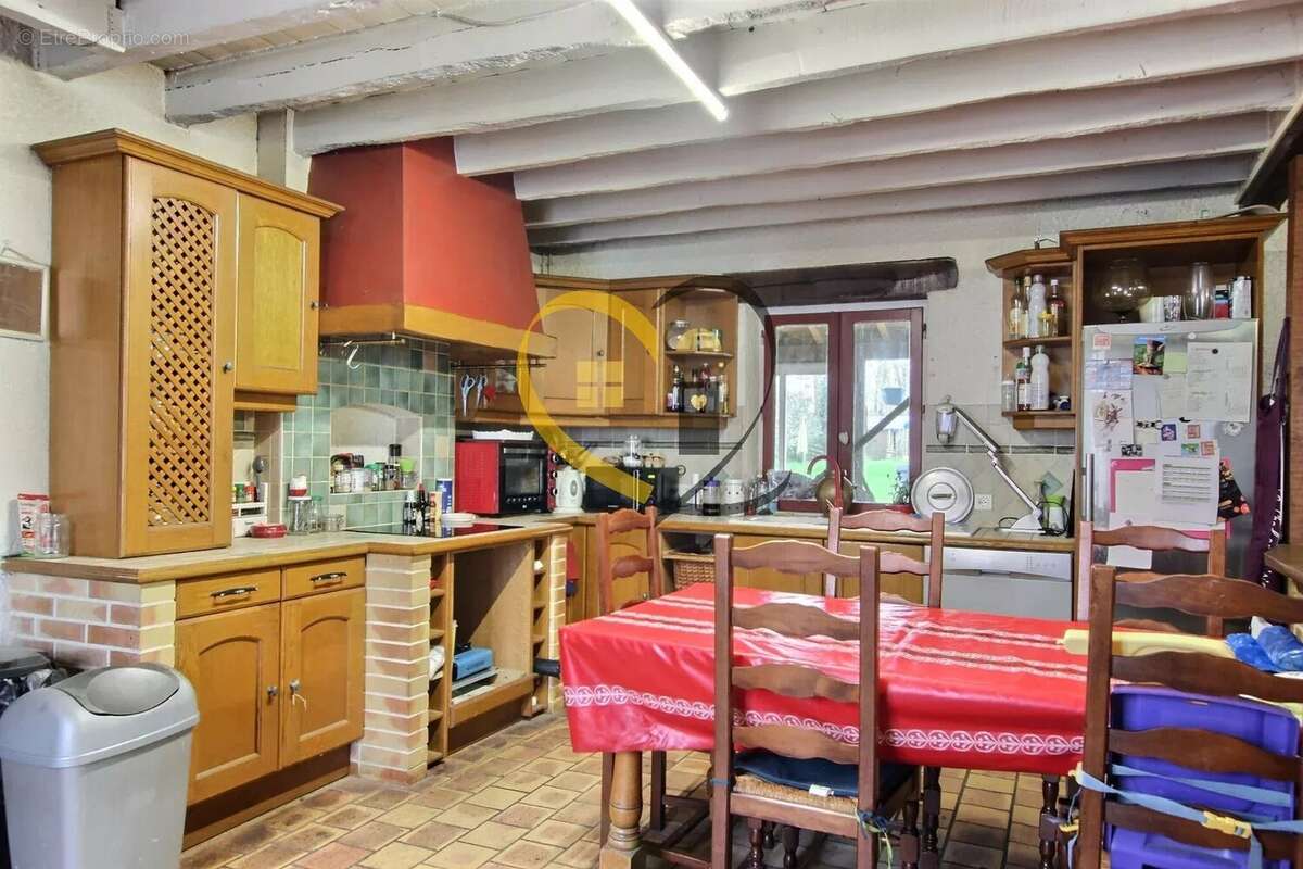 Maison à SAINT-MARTIN-D&#039;AUXIGNY