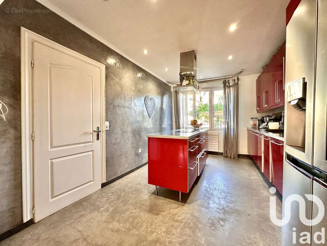 Photo 9 - Maison à SAINT-MAUR-DES-FOSSES