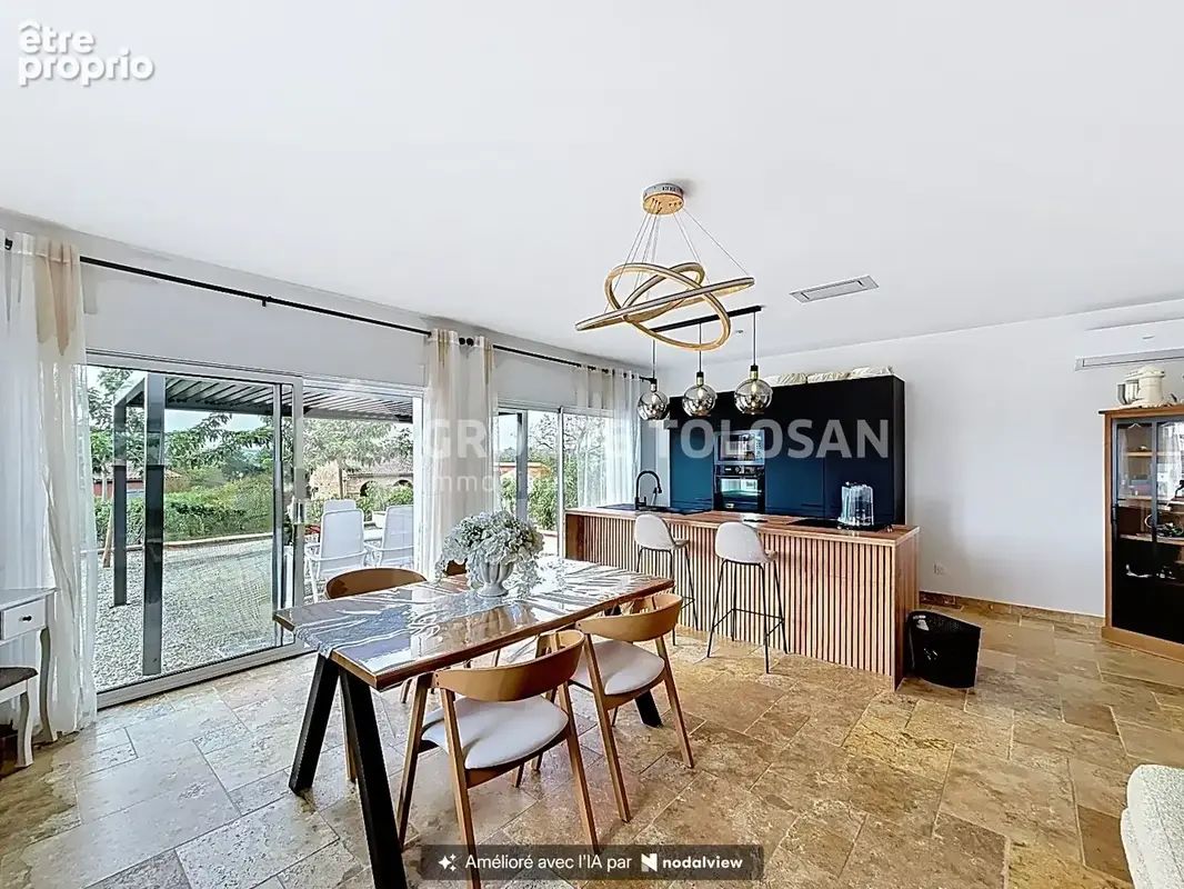 Maison 7 pièces 226 m² à vendre à Lavaur (81500) - photo 13