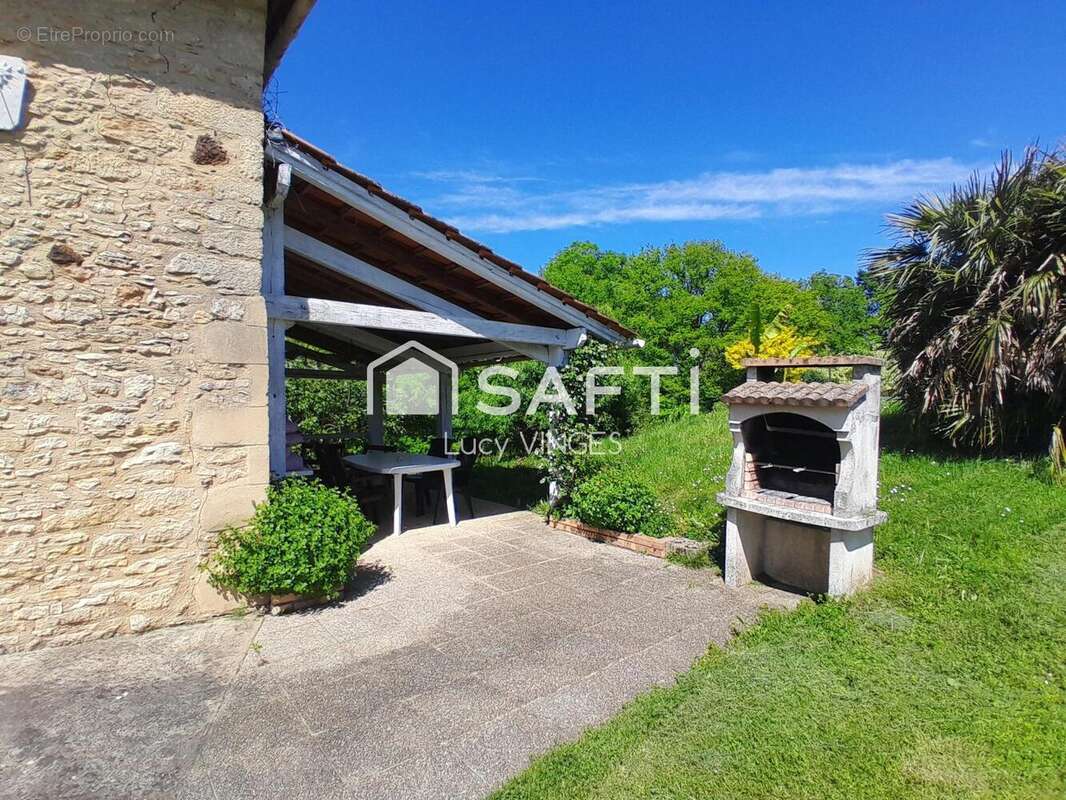 Photo 3 - Maison à BESSE