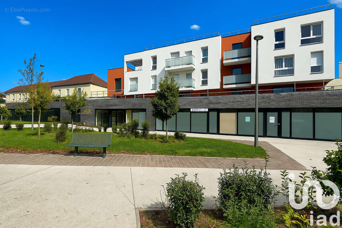 Photo 3 - Appartement à ROISSY-EN-BRIE