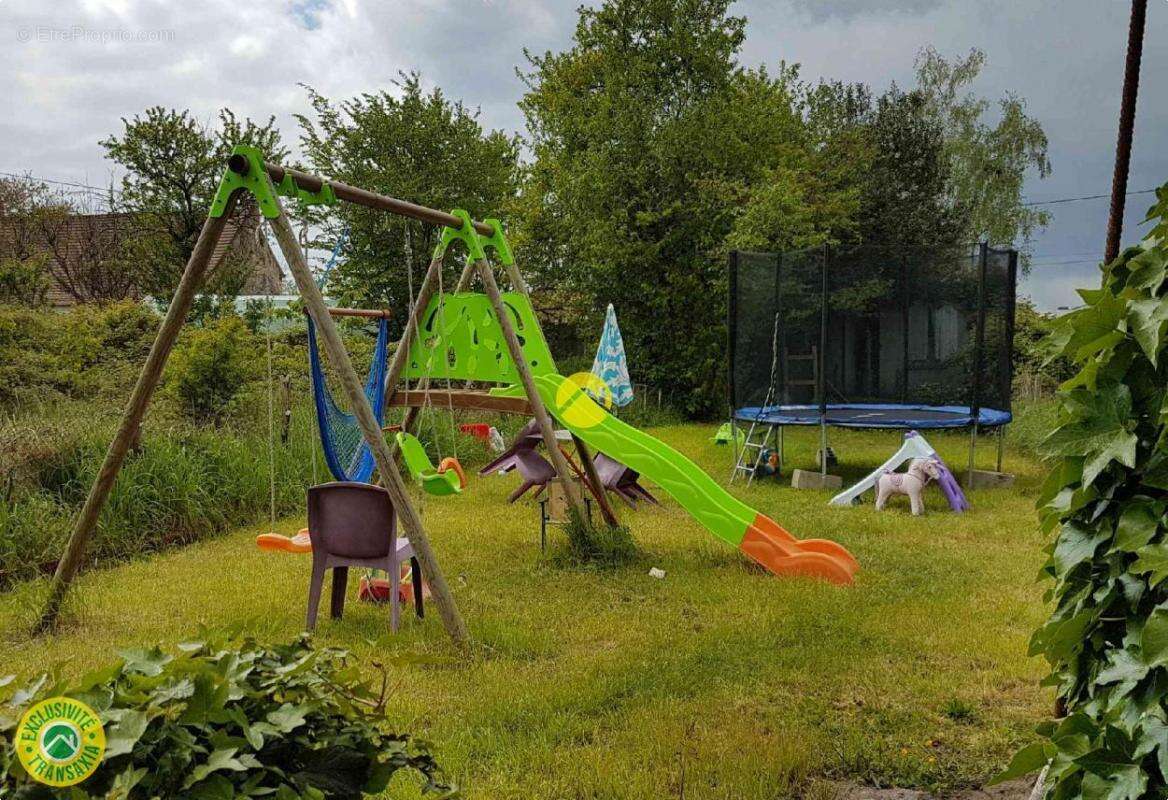 Maison à GROSSOUVRE