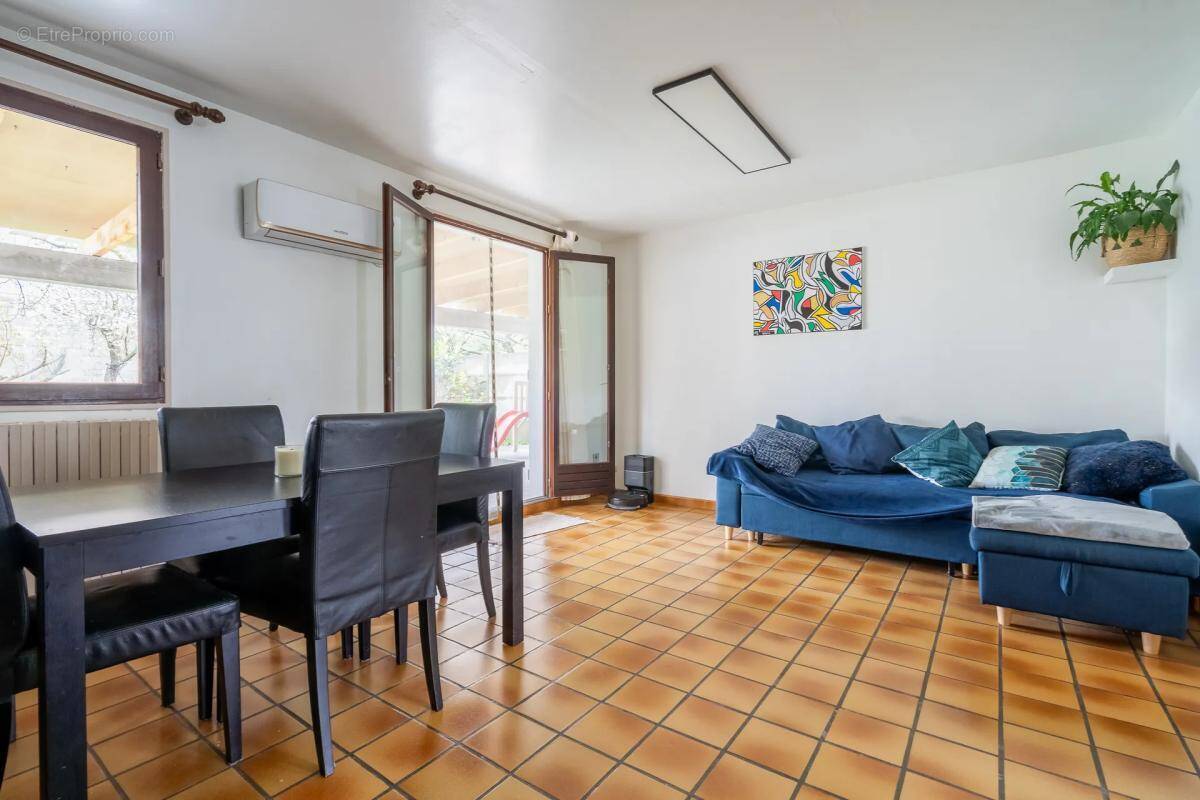 Maison à VITRY-SUR-SEINE