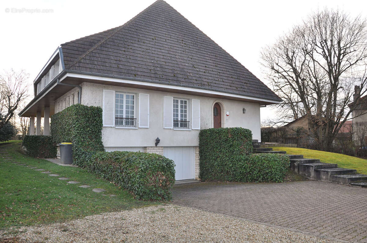 Maison à SAINT-GERMAIN-DU-BOIS
