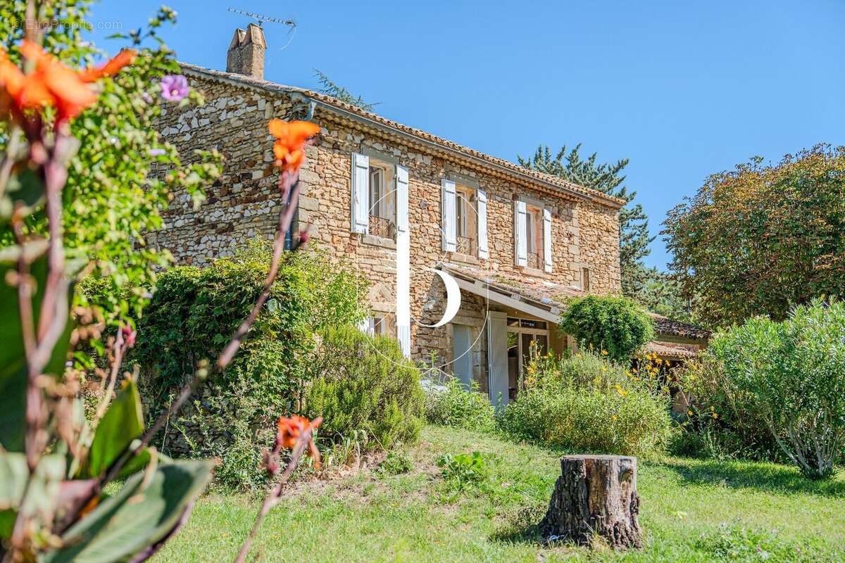 Maison à UZES