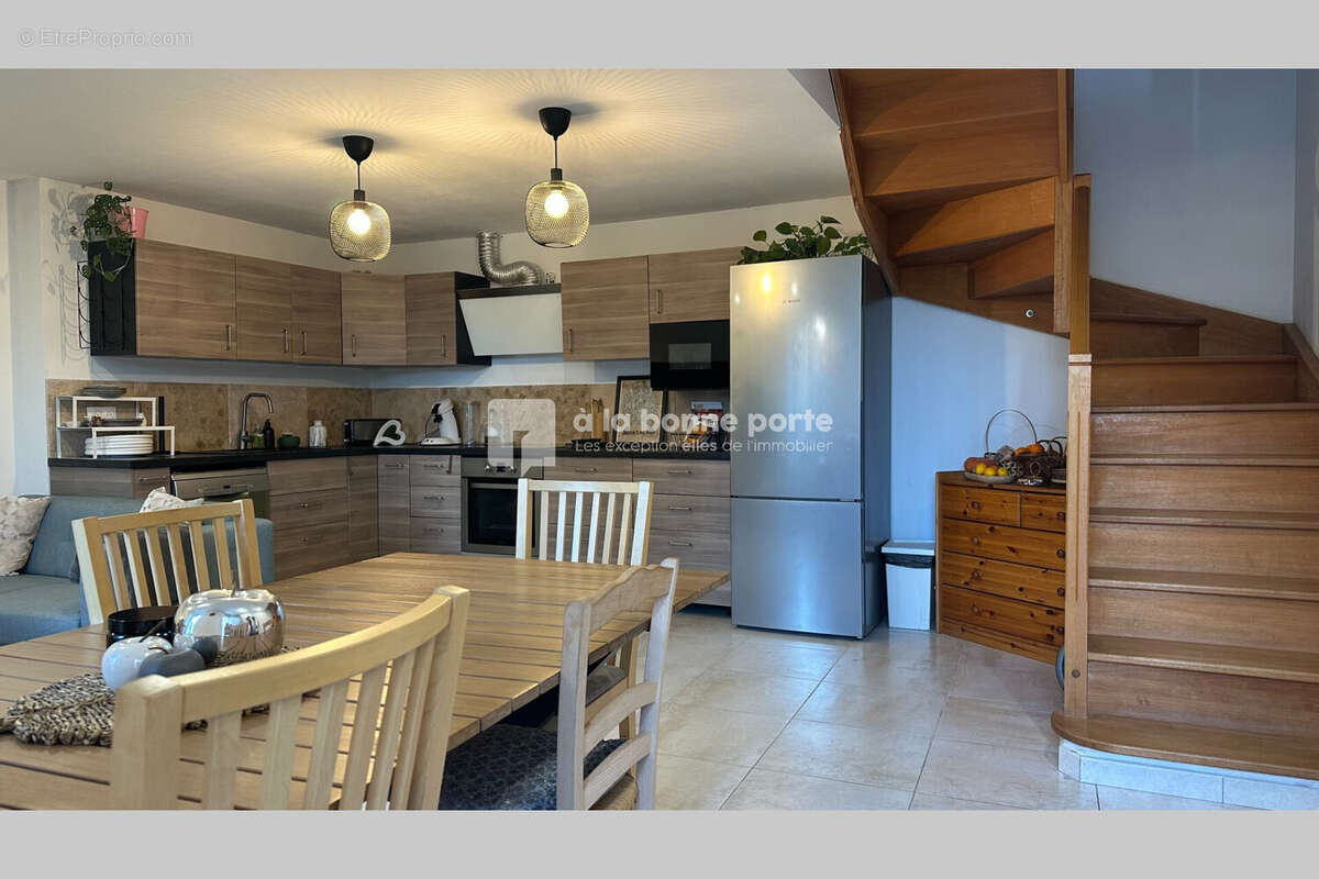 Maison à MERINDOL
