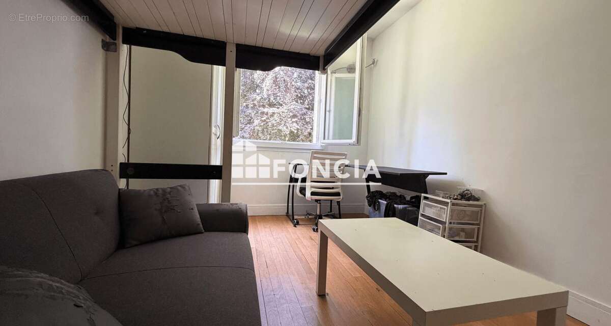 Appartement à BOURG-LA-REINE