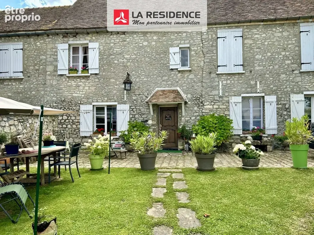 Maison à MONTAINVILLE