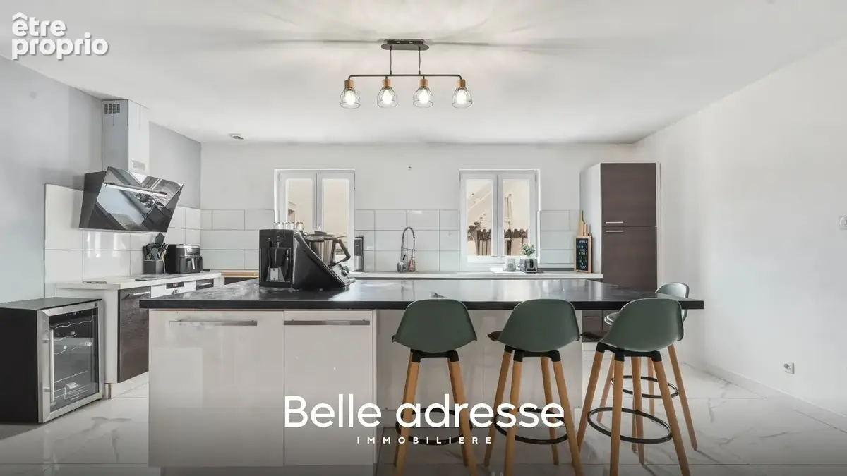 Maison rénovée  80 m² de pièce de vie + suite parentale - photo 3