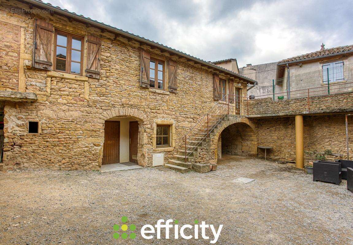 Maison à COGNY