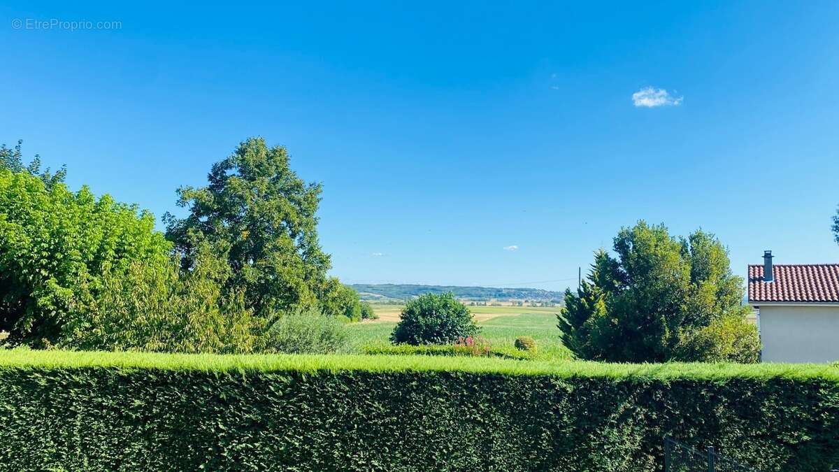 Les Côtes-d'Arey – Maison de plain-pied T4 avec sous-sol complet et vue dégagée - photo 14
