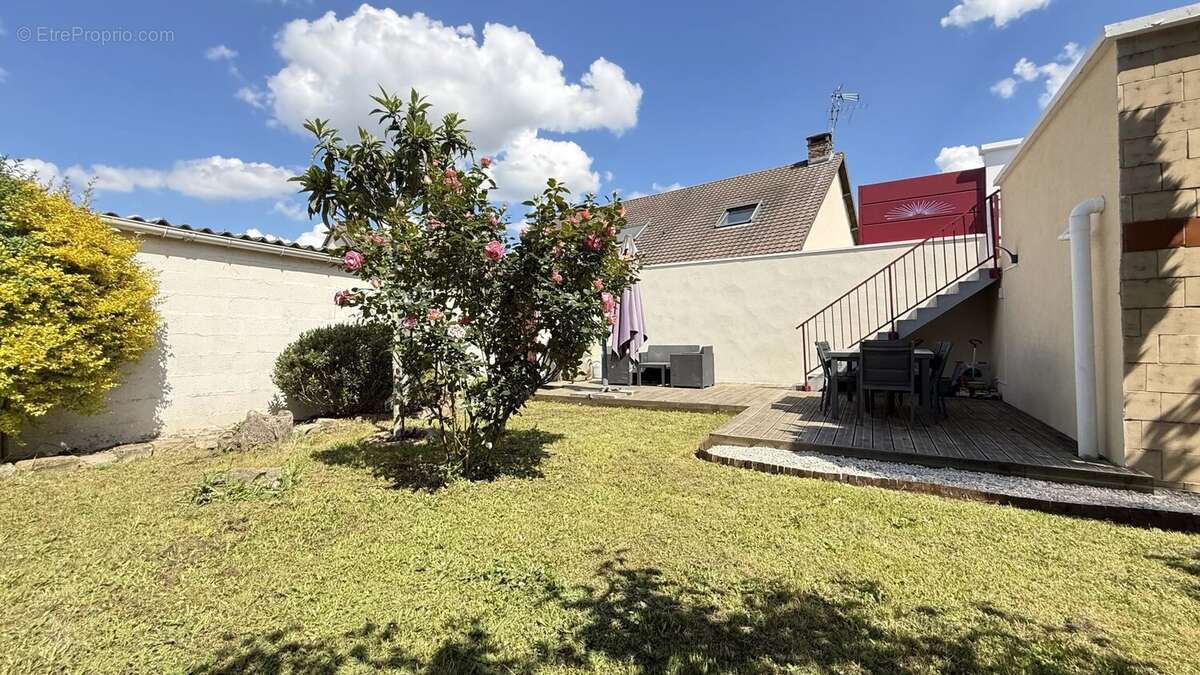 Appartement à DOMONT