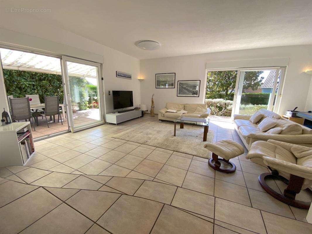 Maison de 214m2 sur 8,50 ares à Beinheim - photo 3