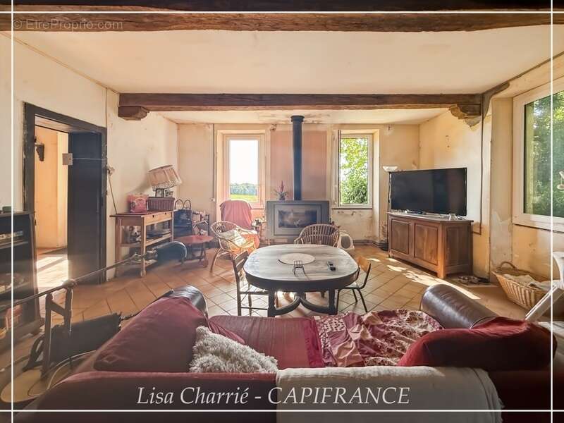Propriete à vendre 11 pièces de 406 m2 habitables au total, avec dépendance sur 5261 m2 proche de NOGARO (32) - photo 14