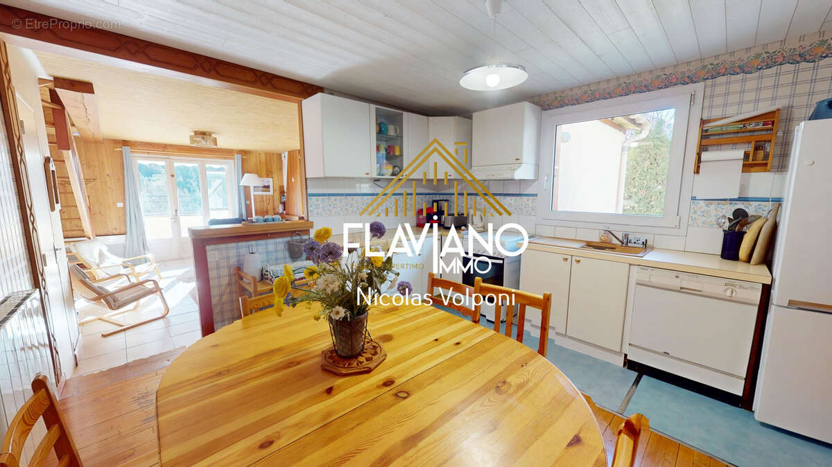 Appartement à LES THUILES