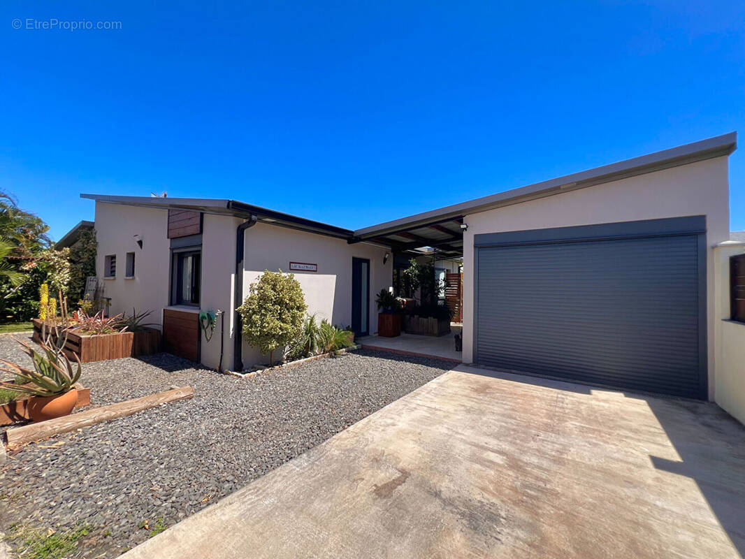 Maison à SAINT-PIERRE