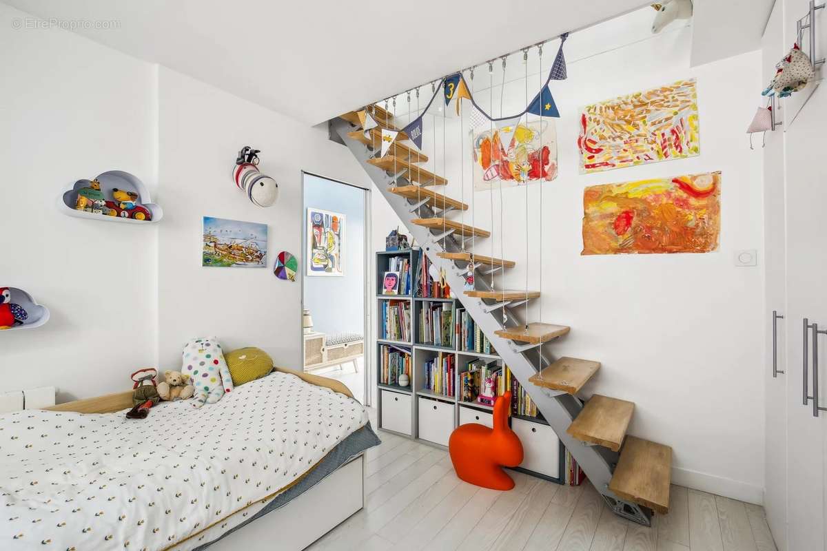 Maison à ASNIERES-SUR-SEINE