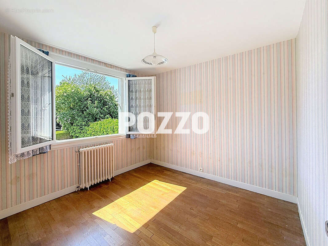 Maison à SAINT-PAIR-SUR-MER