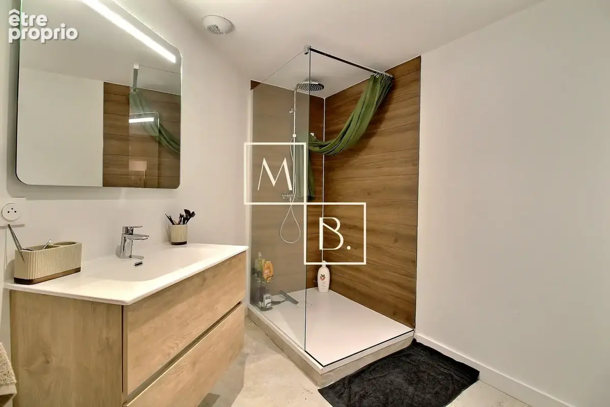 Figuerolles, Magnifique T3 RÉNOVÉ de 71m2 avec balcon ! - photo 10