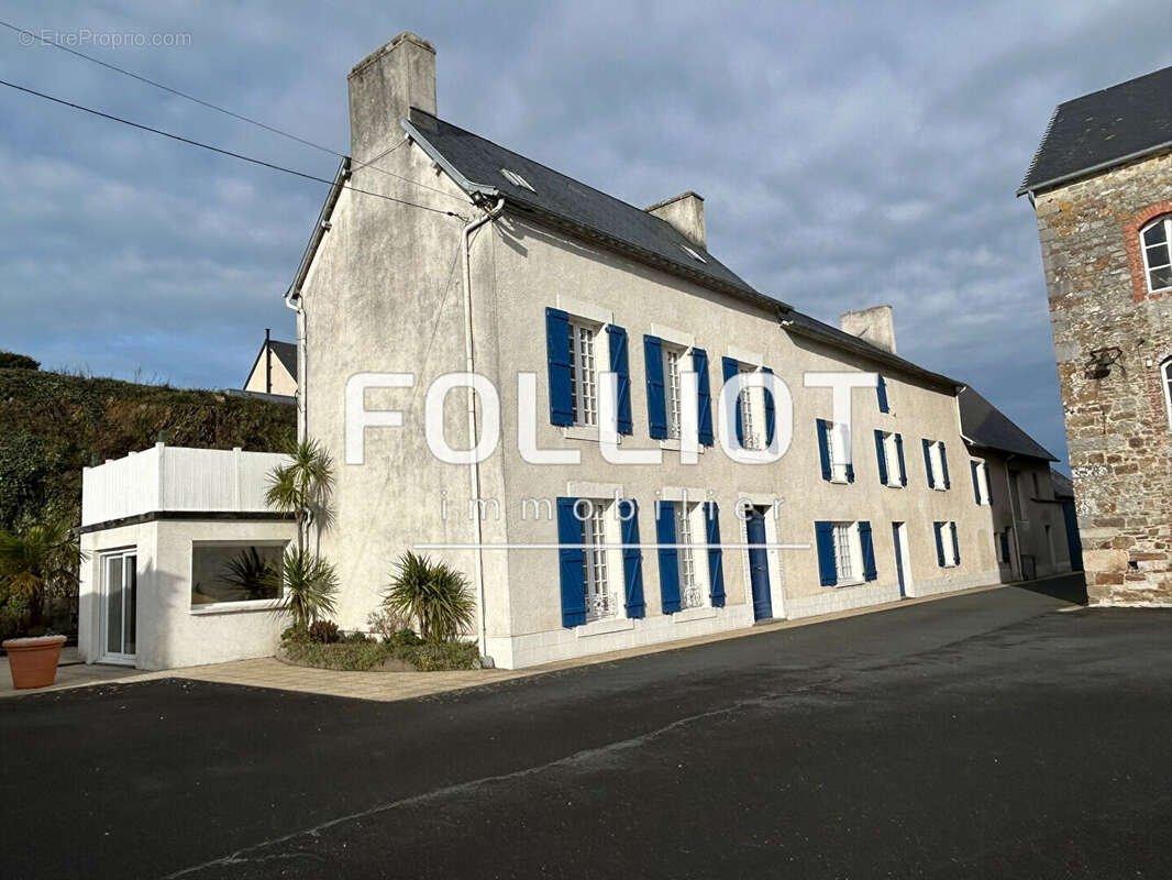 Maison à QUETTREVILLE-SUR-SIENNE